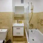 Rentplanet - Pereca شقة